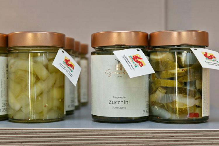 Pickled vegetables