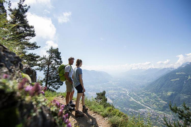 Wandern auf dem Meraner Höhenweg 